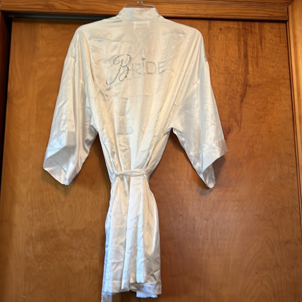Women's Victoria's Secret One Size Bride Wedding Robe In White